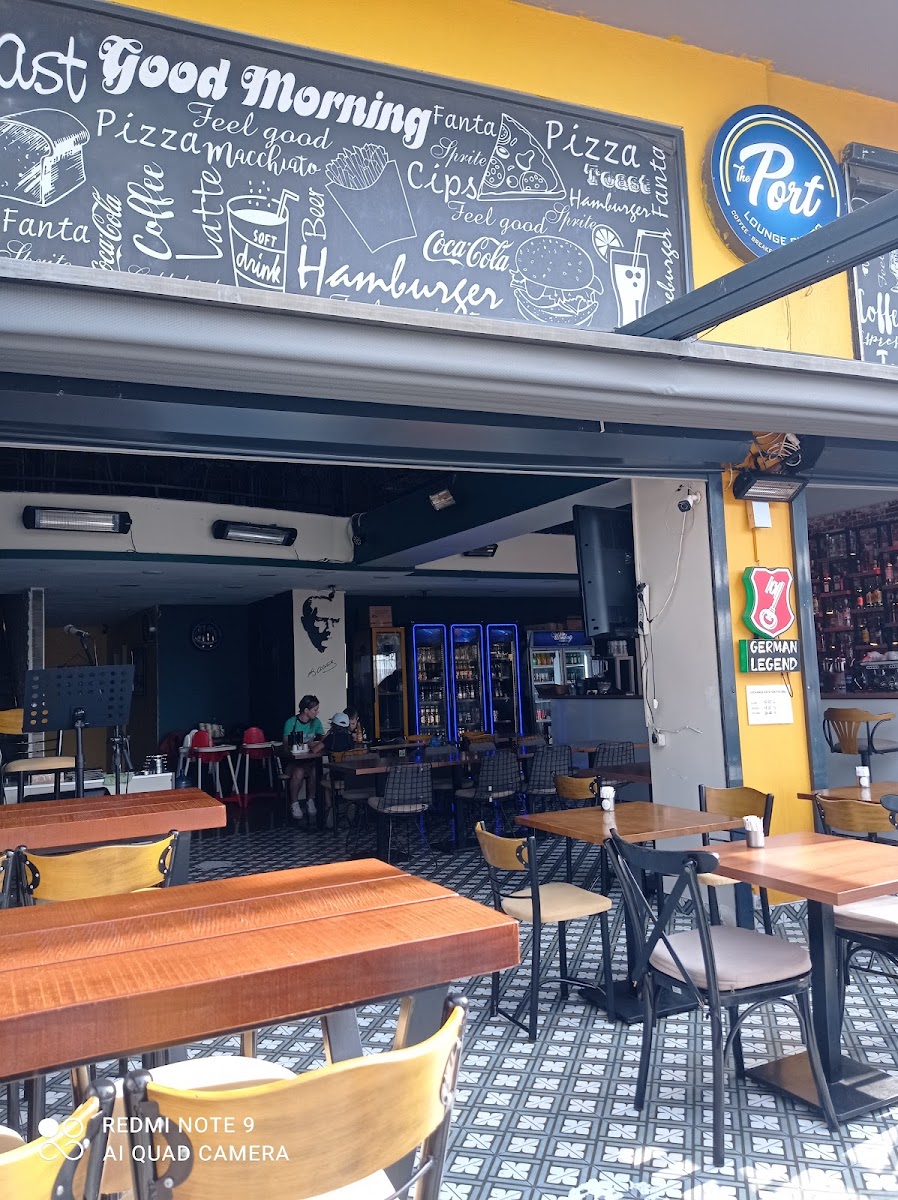 chocolate cafe escom