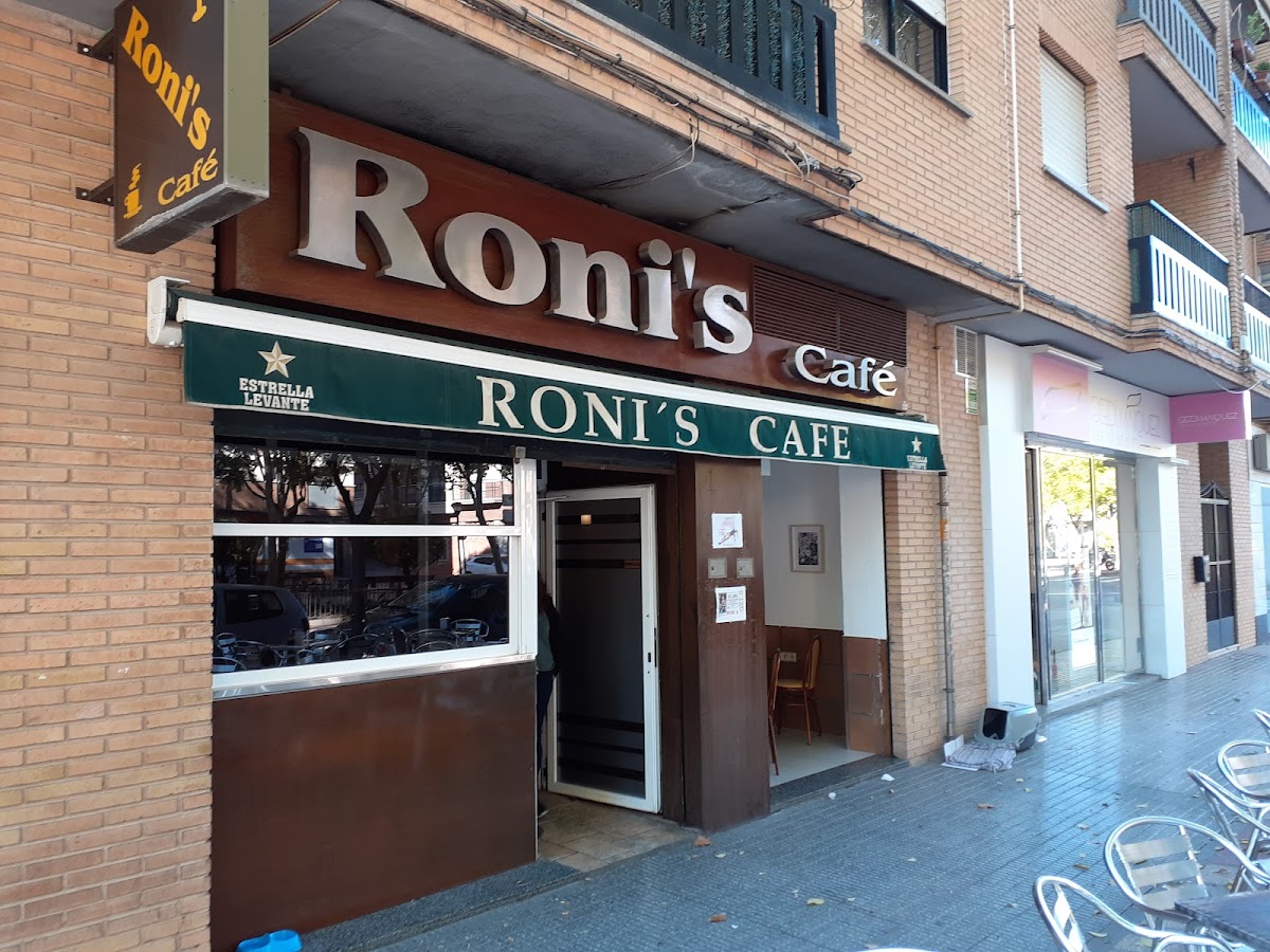 Roni's Cafe