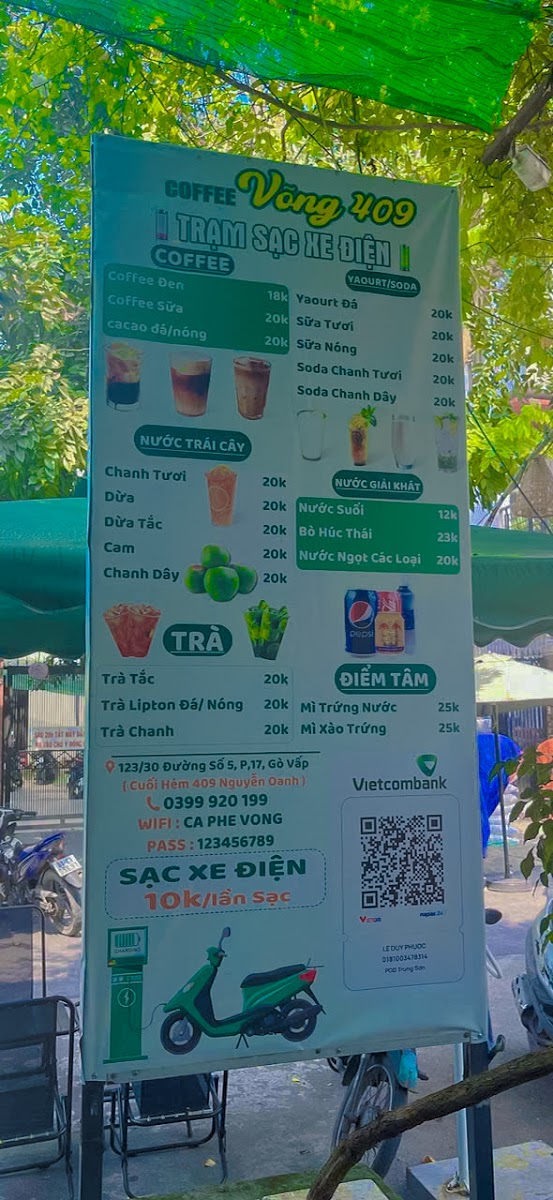 Cafe võng 409, Trạm sạc xe Điện - 2