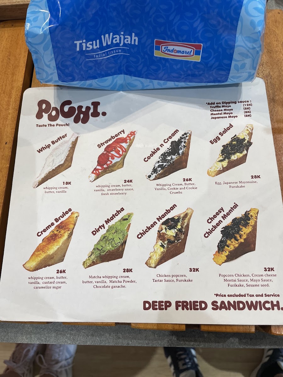 Pochi. Deep fried Sando and Matcha cafe - 4