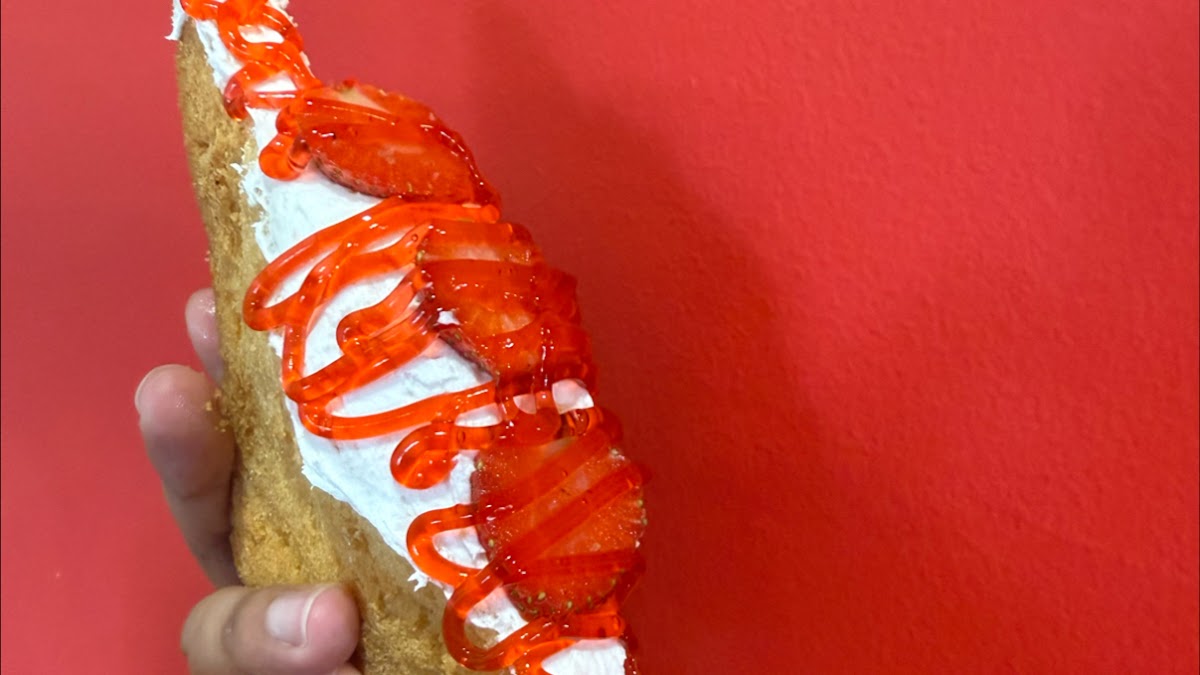 Pochi. Deep fried Sando and Matcha cafe - 6