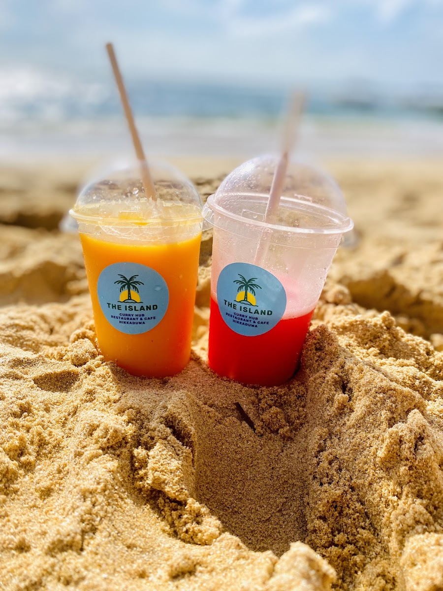 The Island Curry Hub Restaurant & Cafe - 4