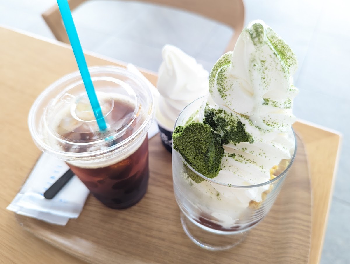 ISHIYA CAFE Kitahiroshima Shiyakusho Store - 9