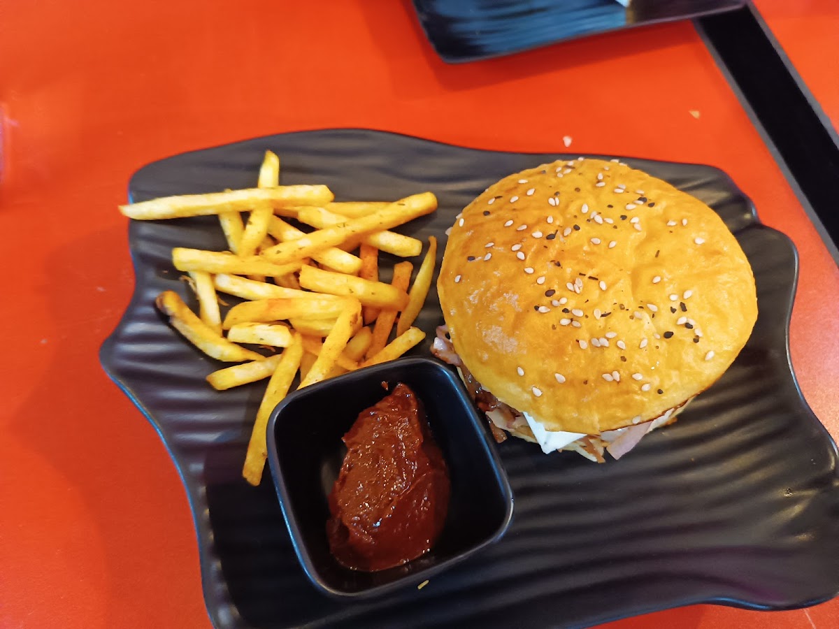 The Dream कैफे - 5