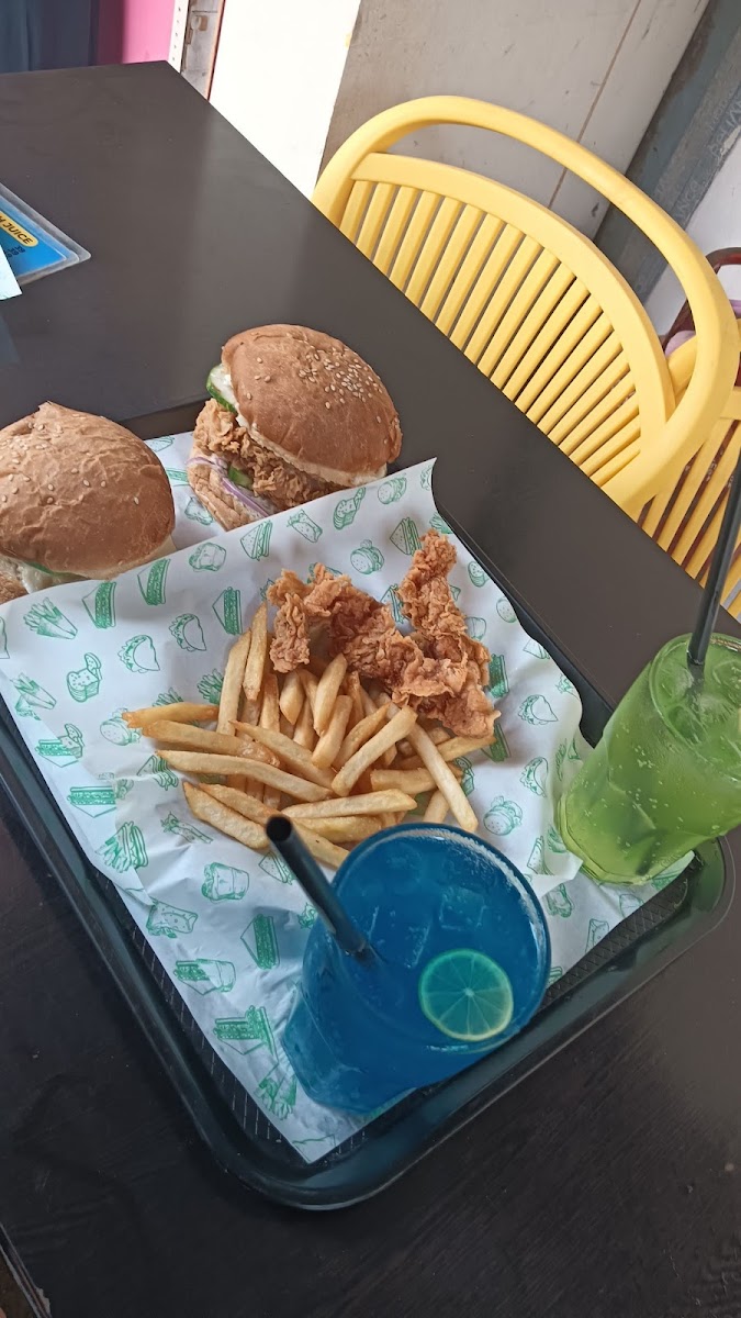 THUNDER - Cafe & Restaurant || J.C Layout || Harihar - 5