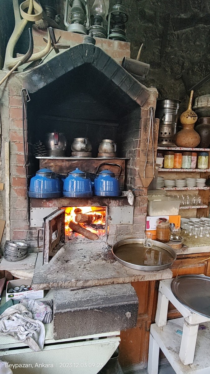 Meşe Közünde Çay