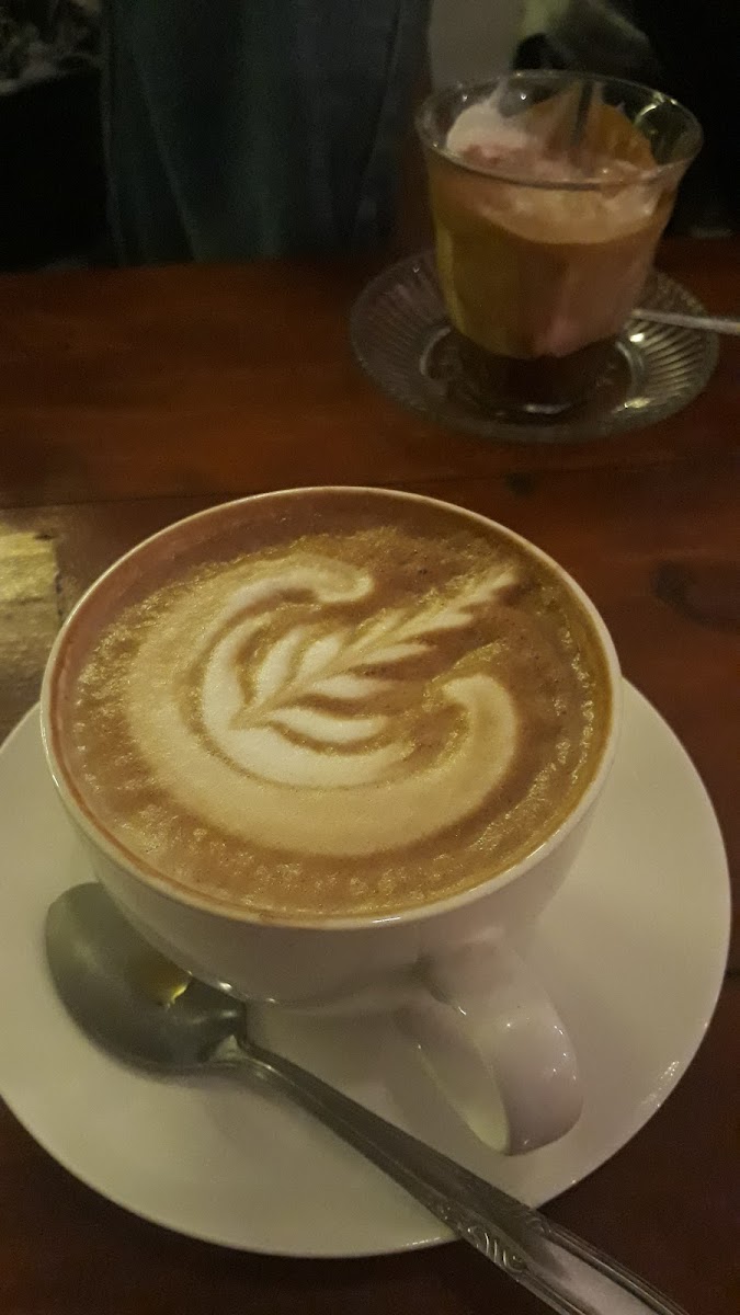 Ramoe kopi Cafe - 6