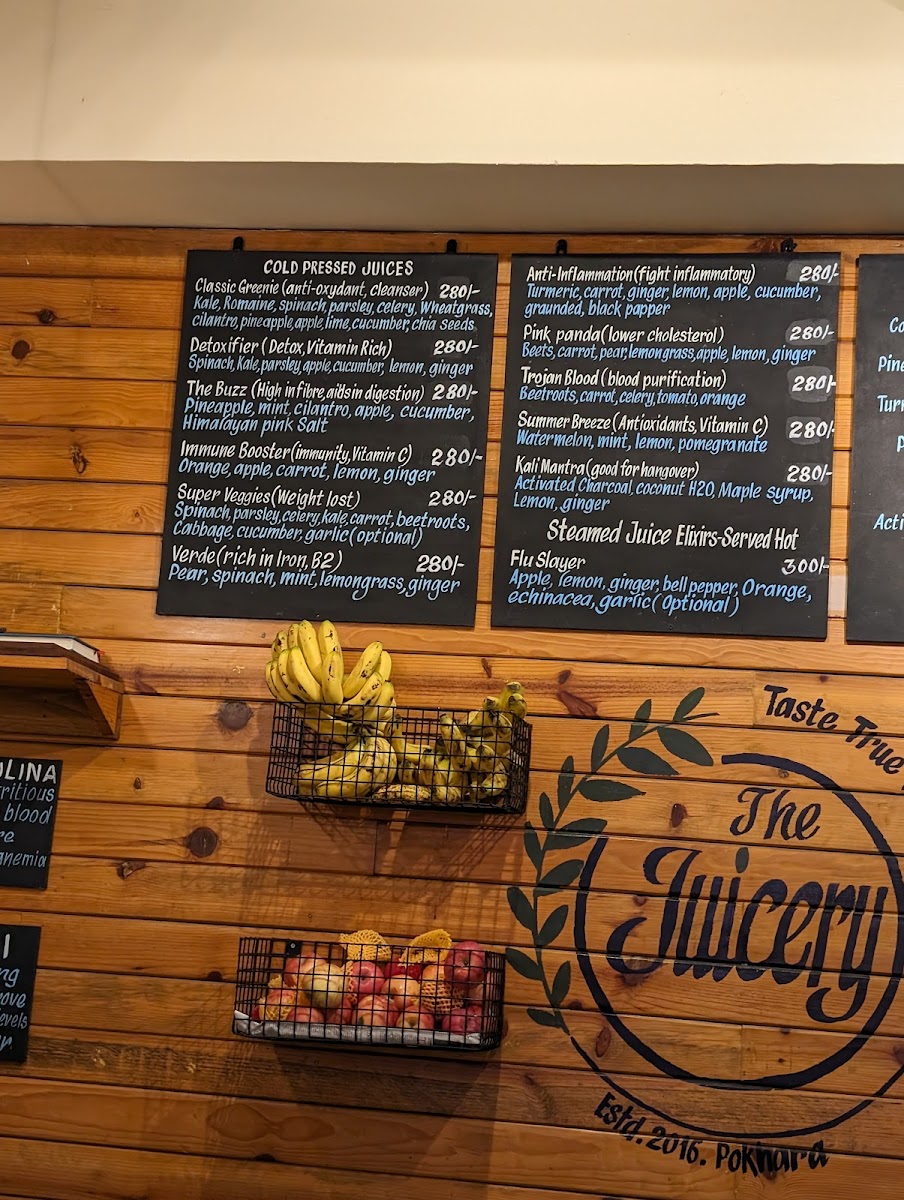 The Juicery Cafe - Lake Centre - 10