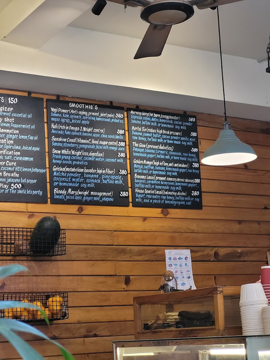 The Juicery Cafe - Lake Centre - 7