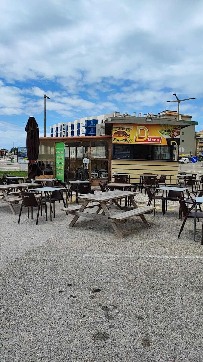 Fresch Frozen Ice Cream Parlor