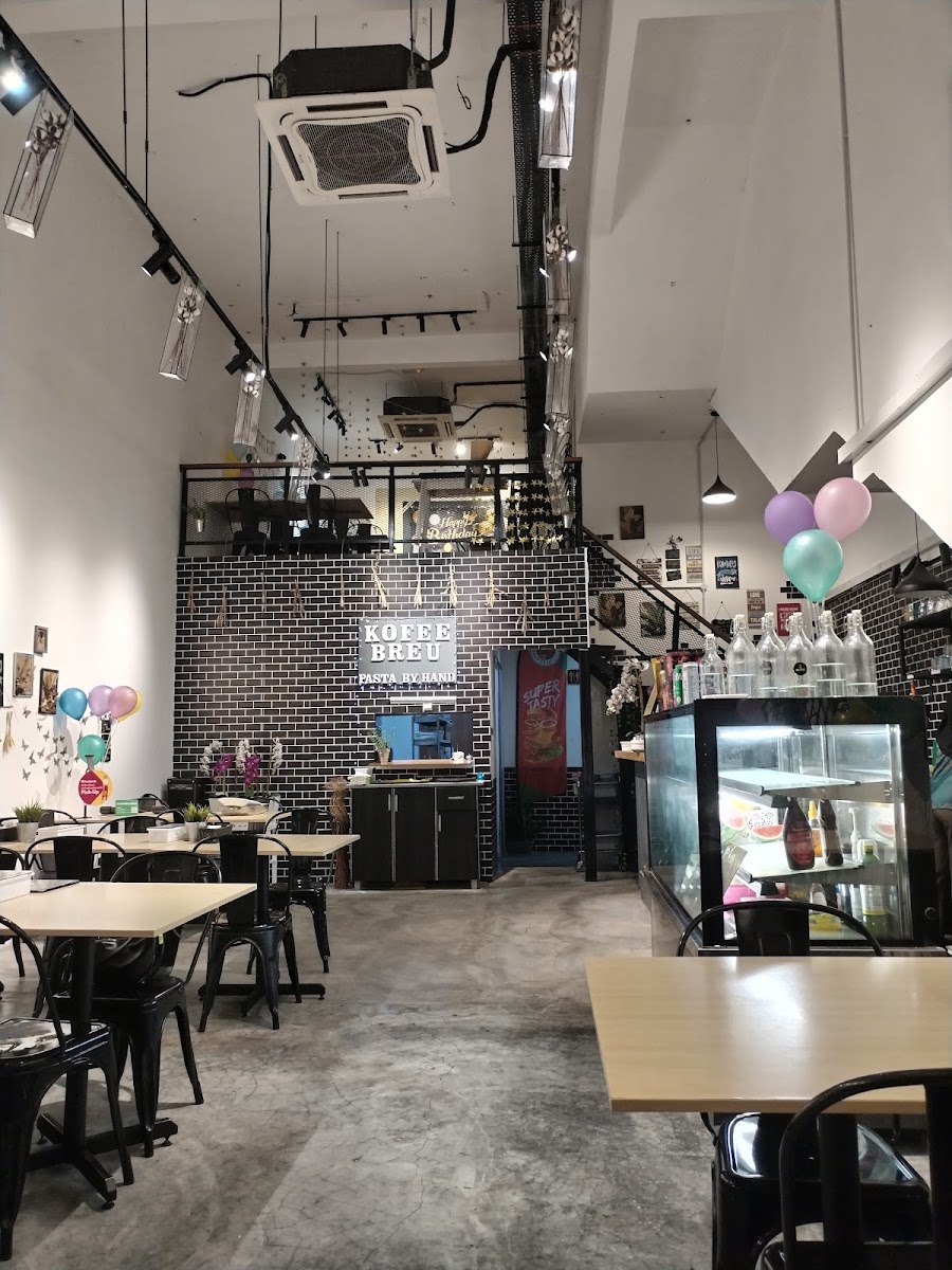 Kofee Breu Cafe - 4