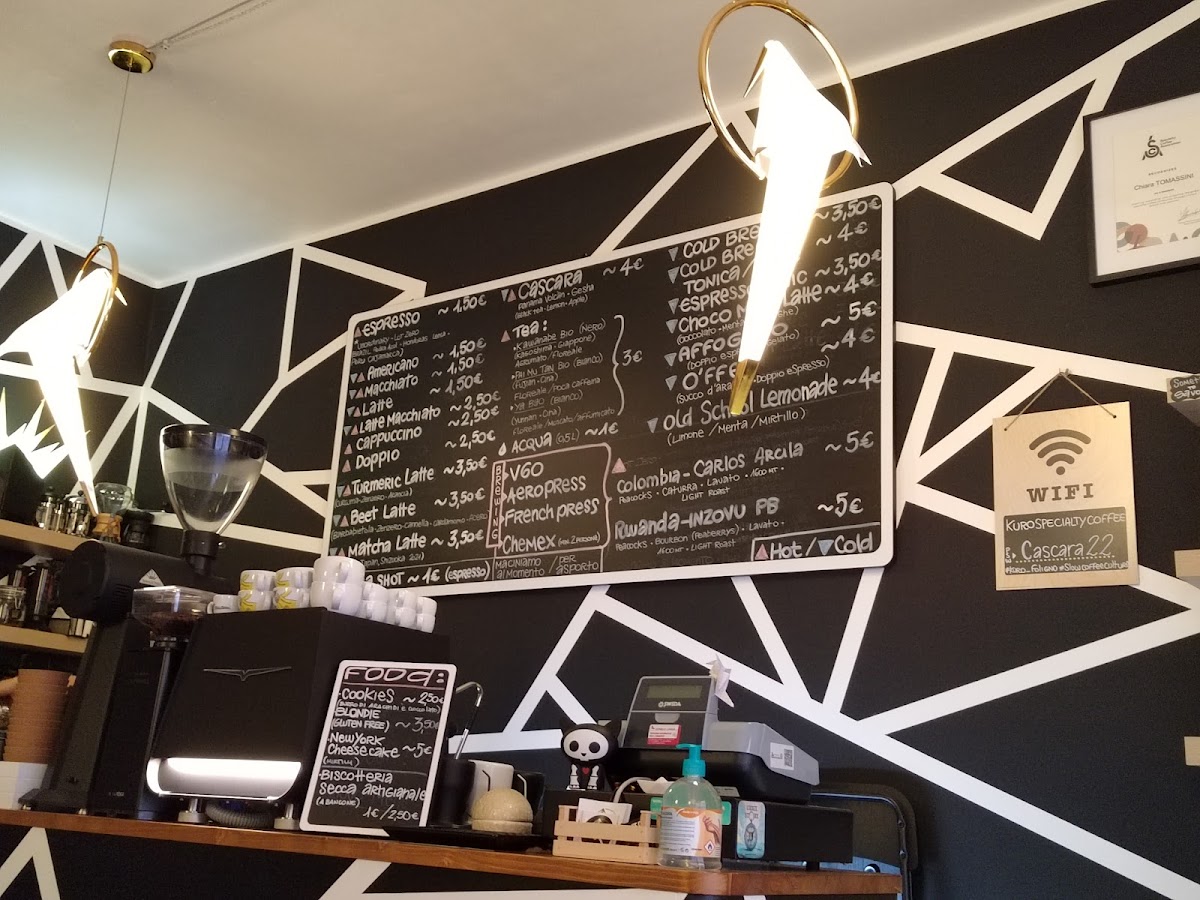 KURO - Specialty Coffee Shop & Brew Bar - 3