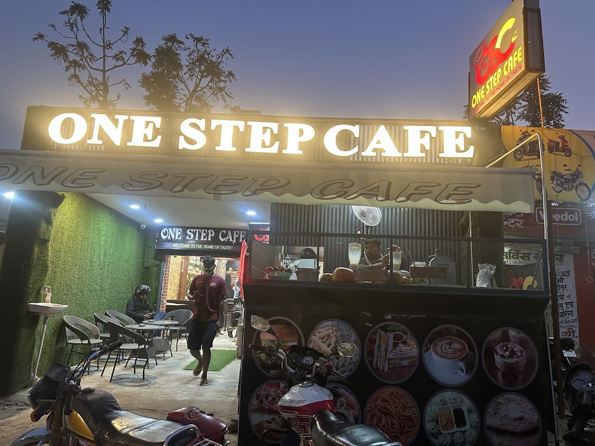 One Step Cafe