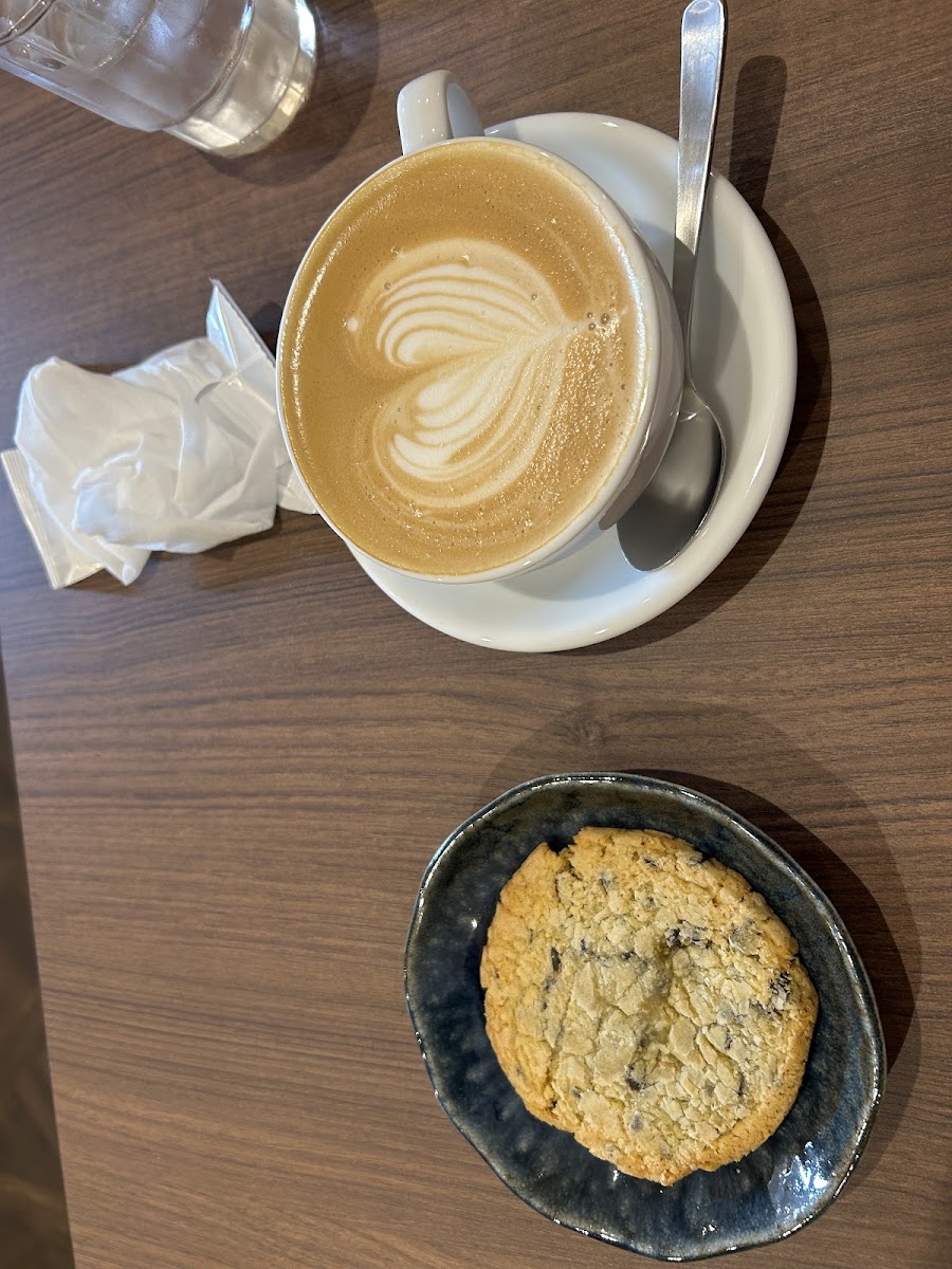 Cafe Bow (カフェ・ボウ) - 10