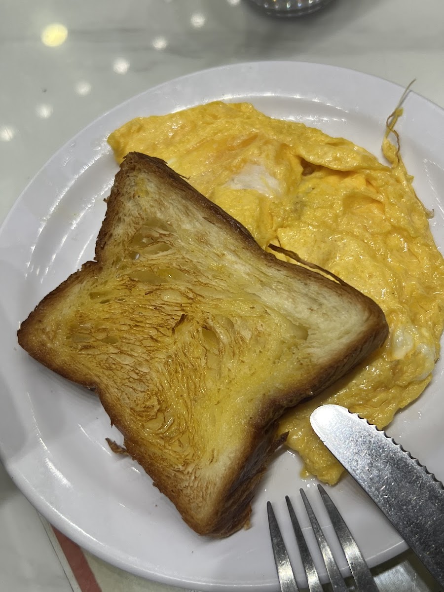 Dragon City Cafe (Tsim Sha Tsui) - 9