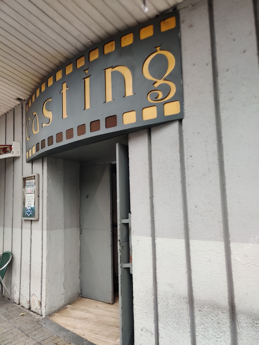 Cafeteria Casting - 4