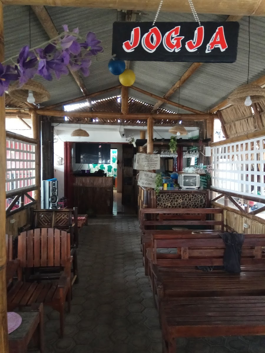 Republic Cafe Kediri