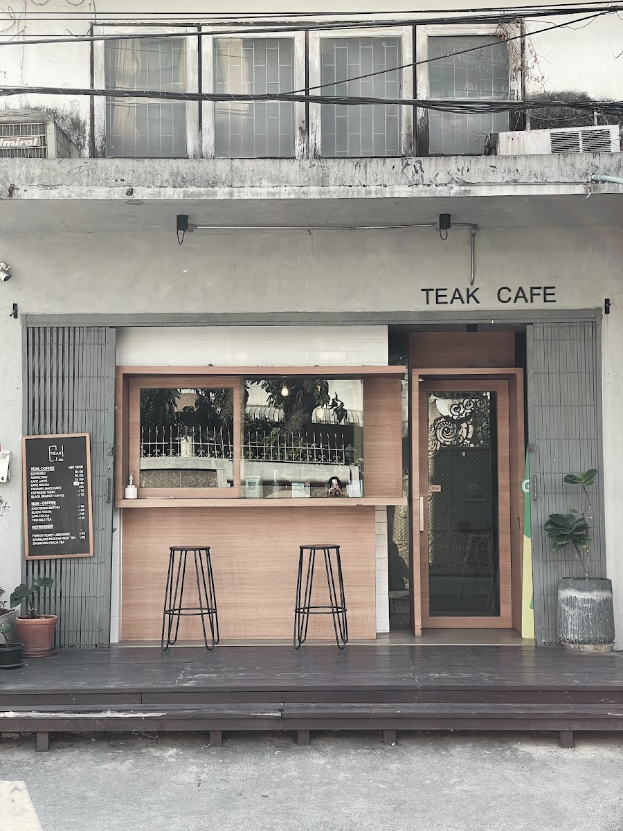 Teak Cafe