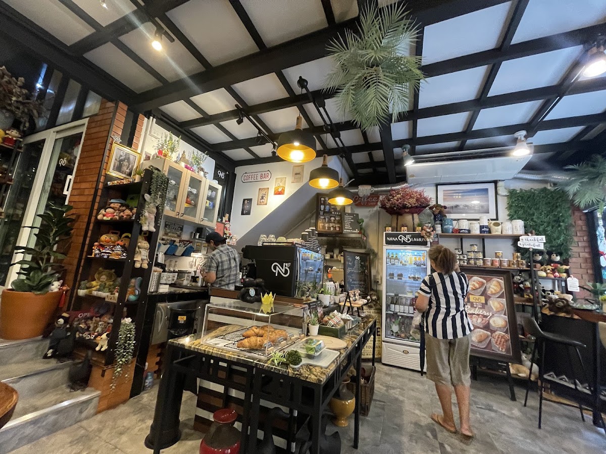 Nana Lamun Cafe' - 4