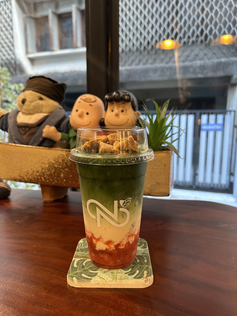 Nana Lamun Cafe' - 5