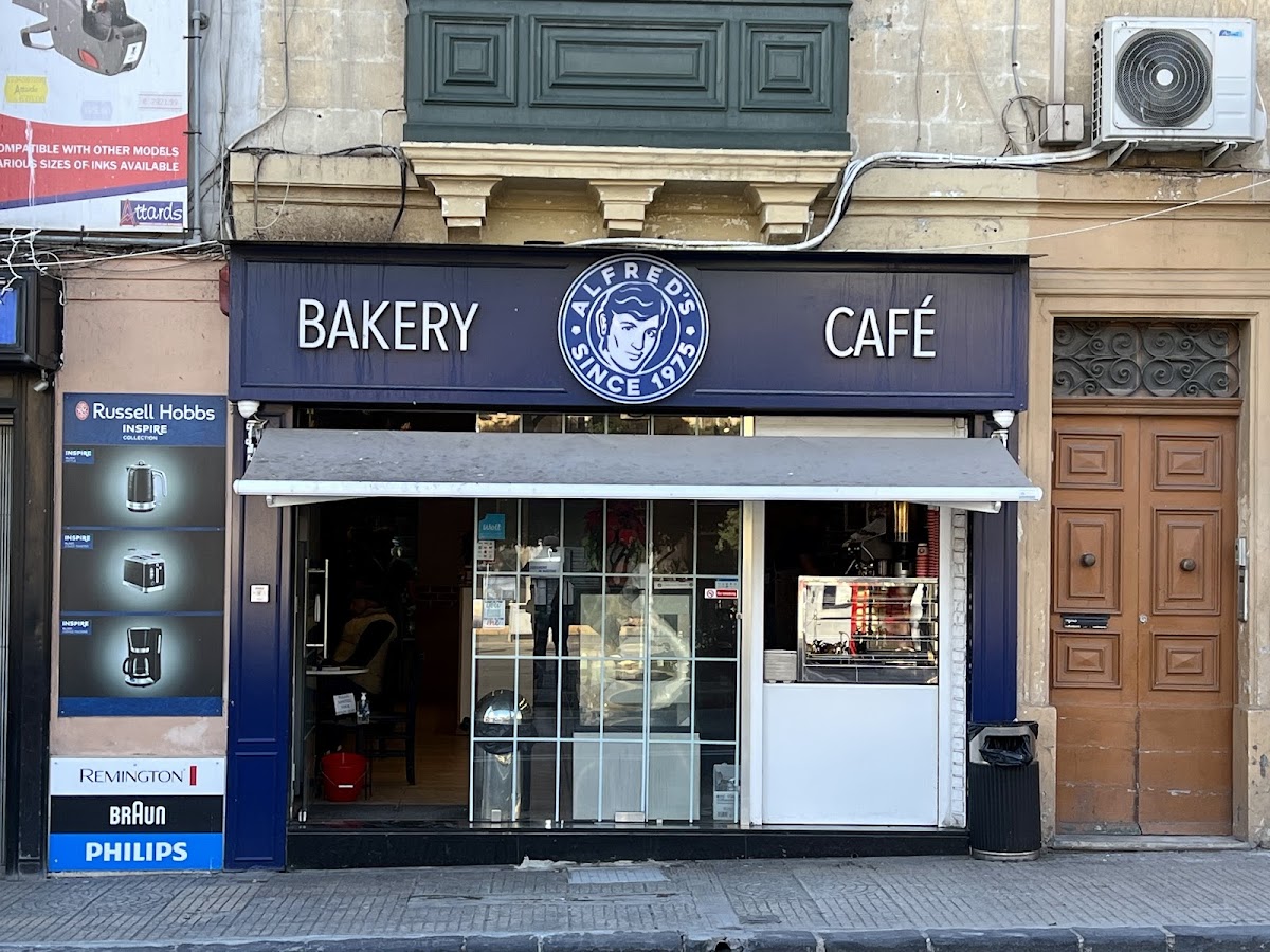 Bakery Cafe by Hamrun Kiosk