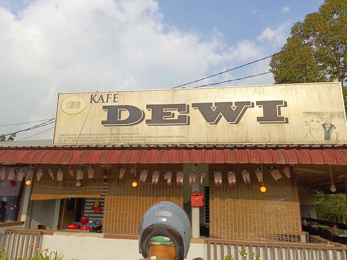 Cafe Dewi