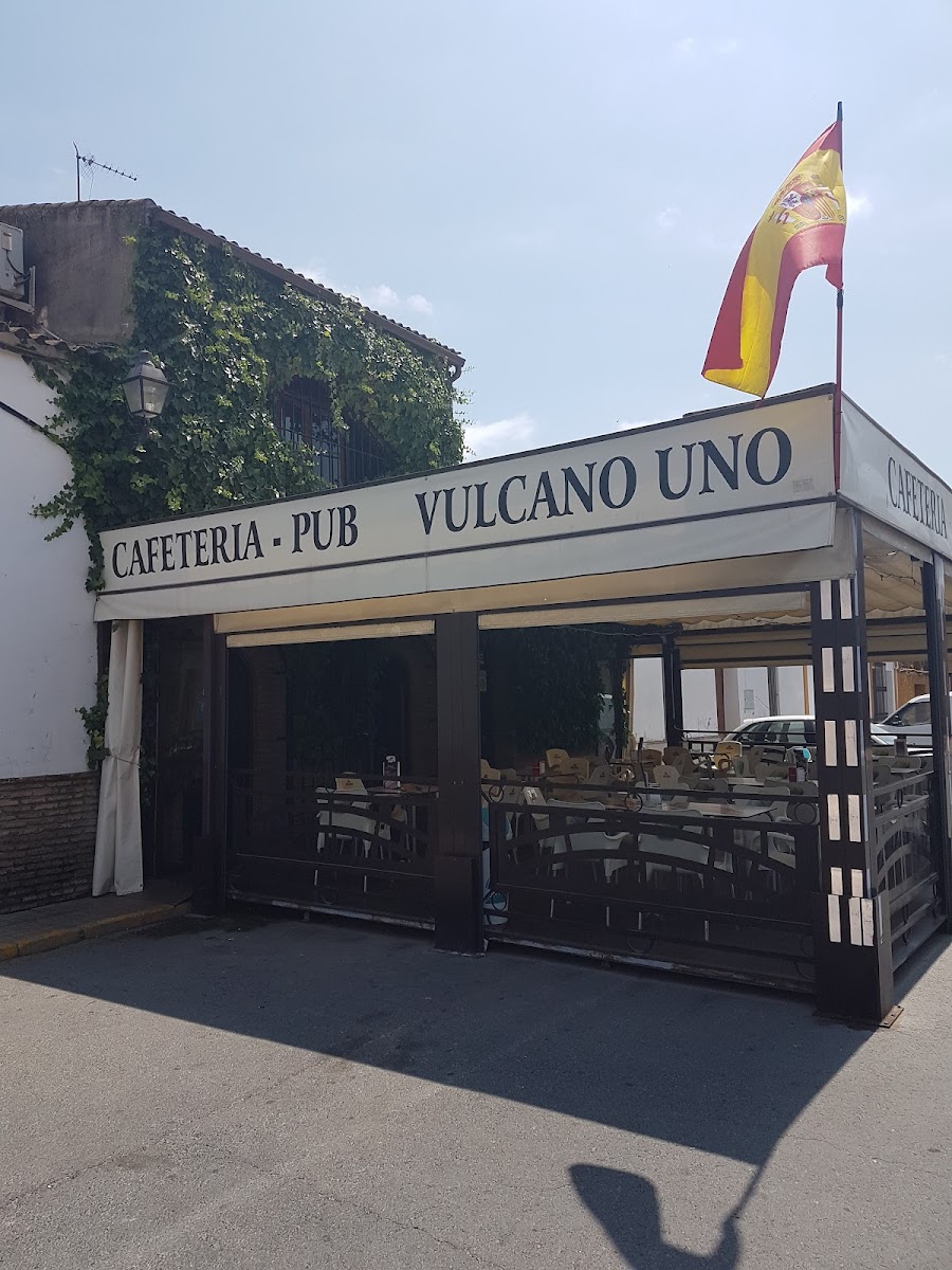 Cafe Pub Vulcano One