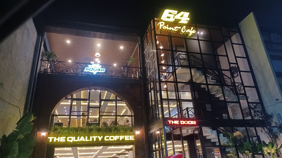 64 point cafe garage