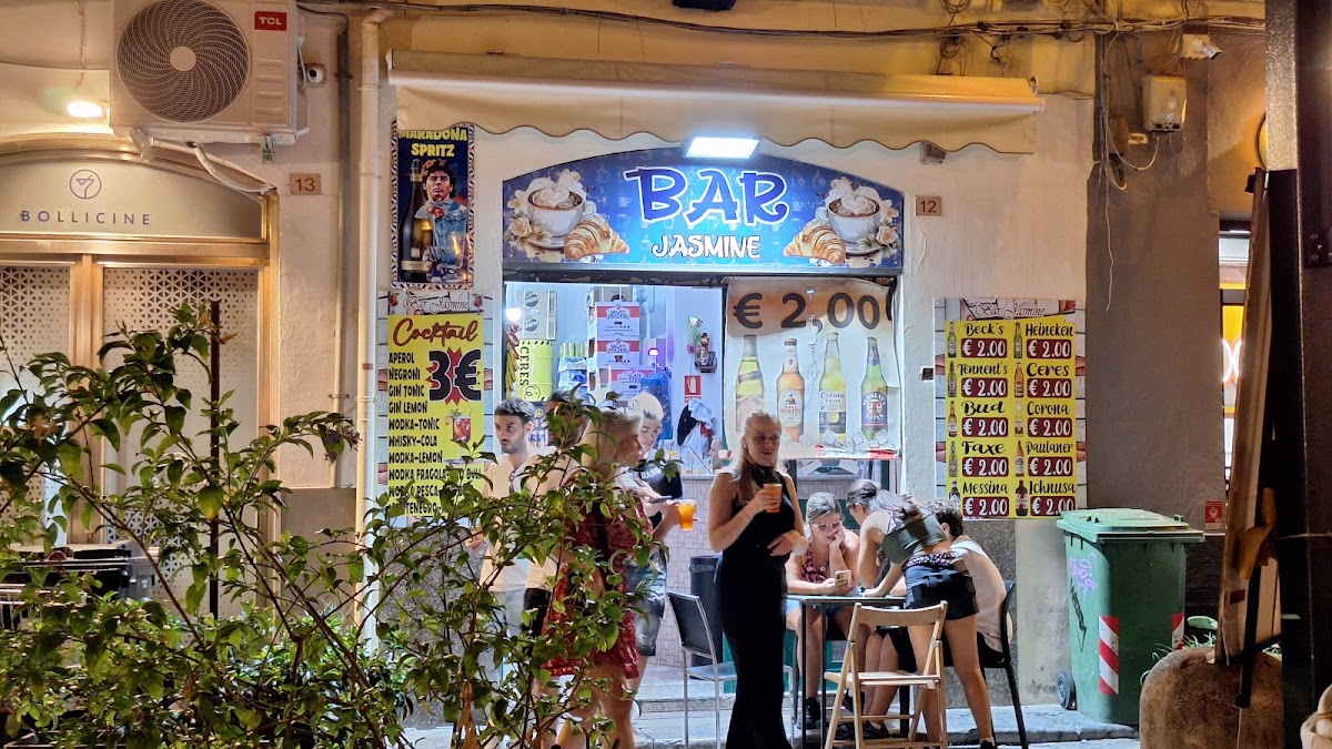bar caffetteria Jasmine