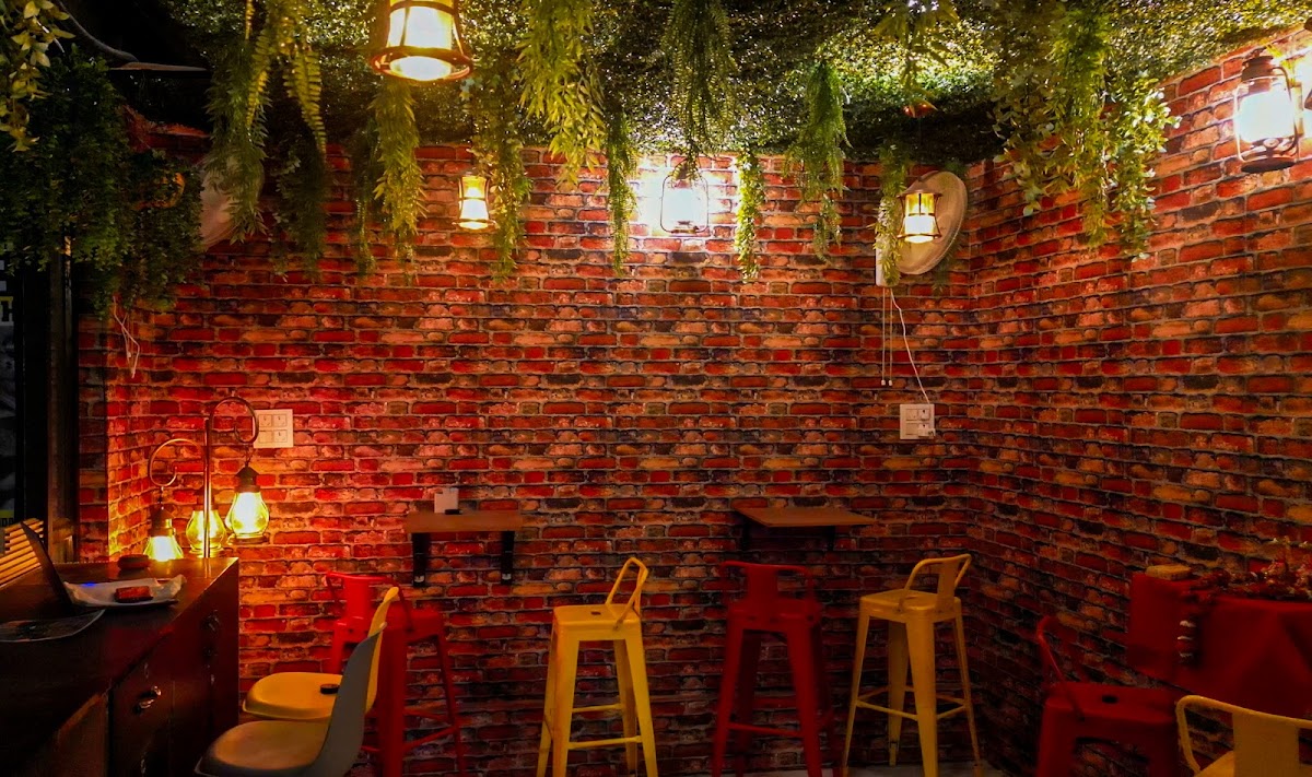 Baithaki - The Midnight cafe