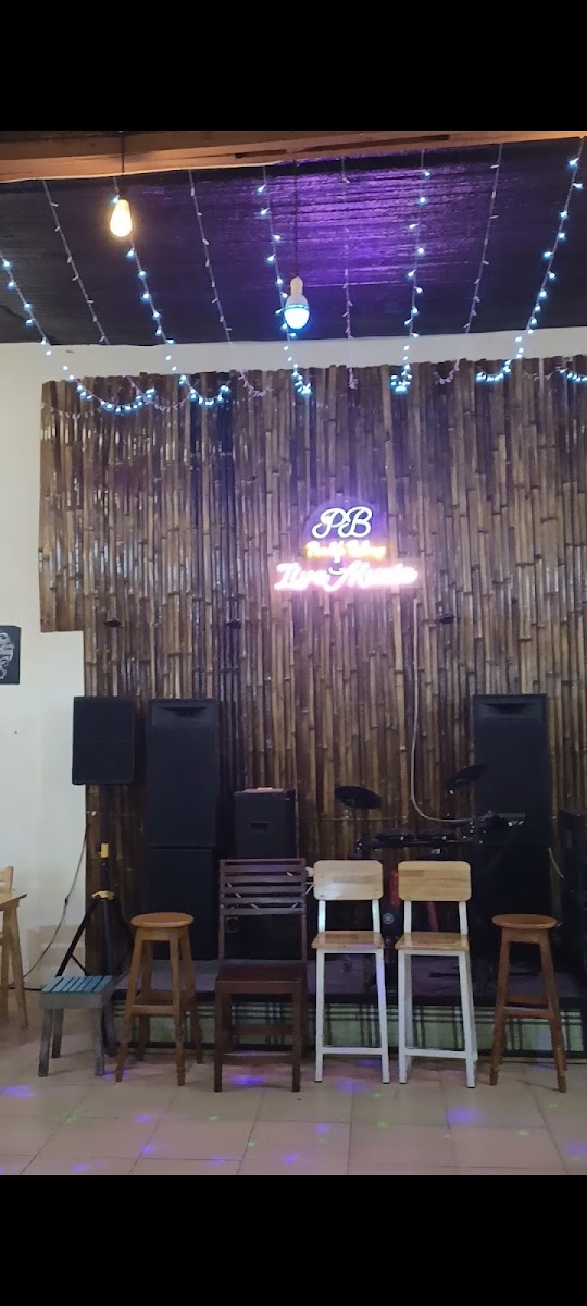 Pondok Bolang Cafe & Live Music - 4