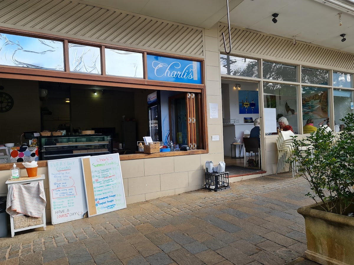 Charli's Cafe