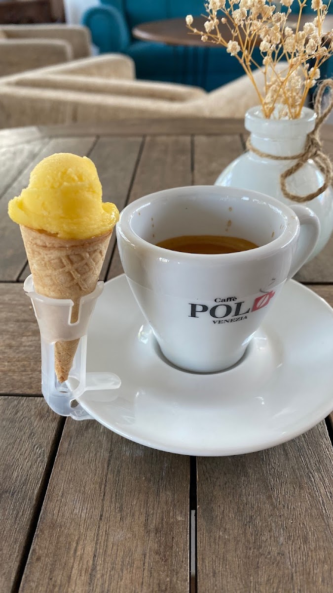 Bistro am Fährehafen - 10