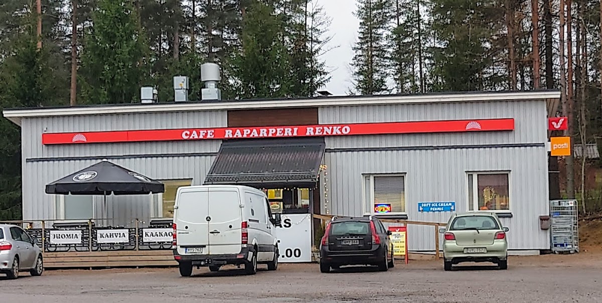 Cafe Raparperi Renko - 2