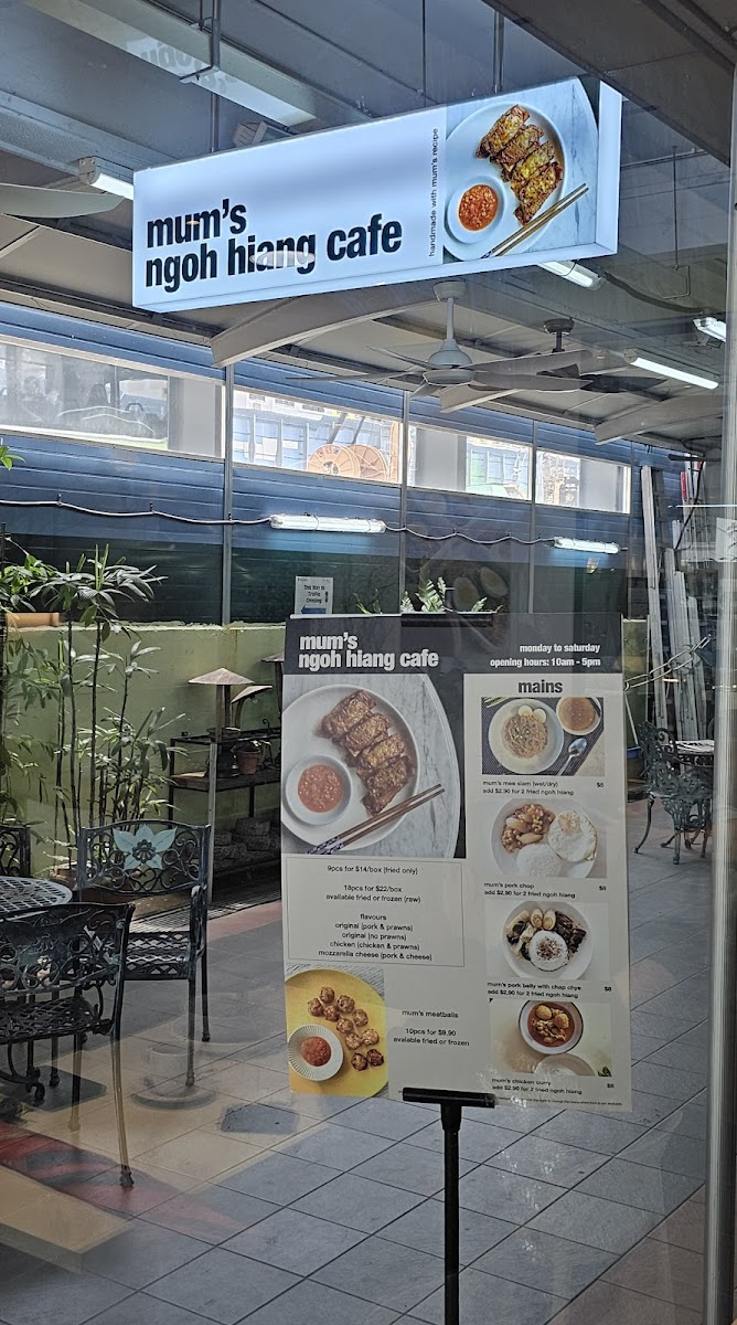 Mum's Ngoh Hiang Cafe - 7