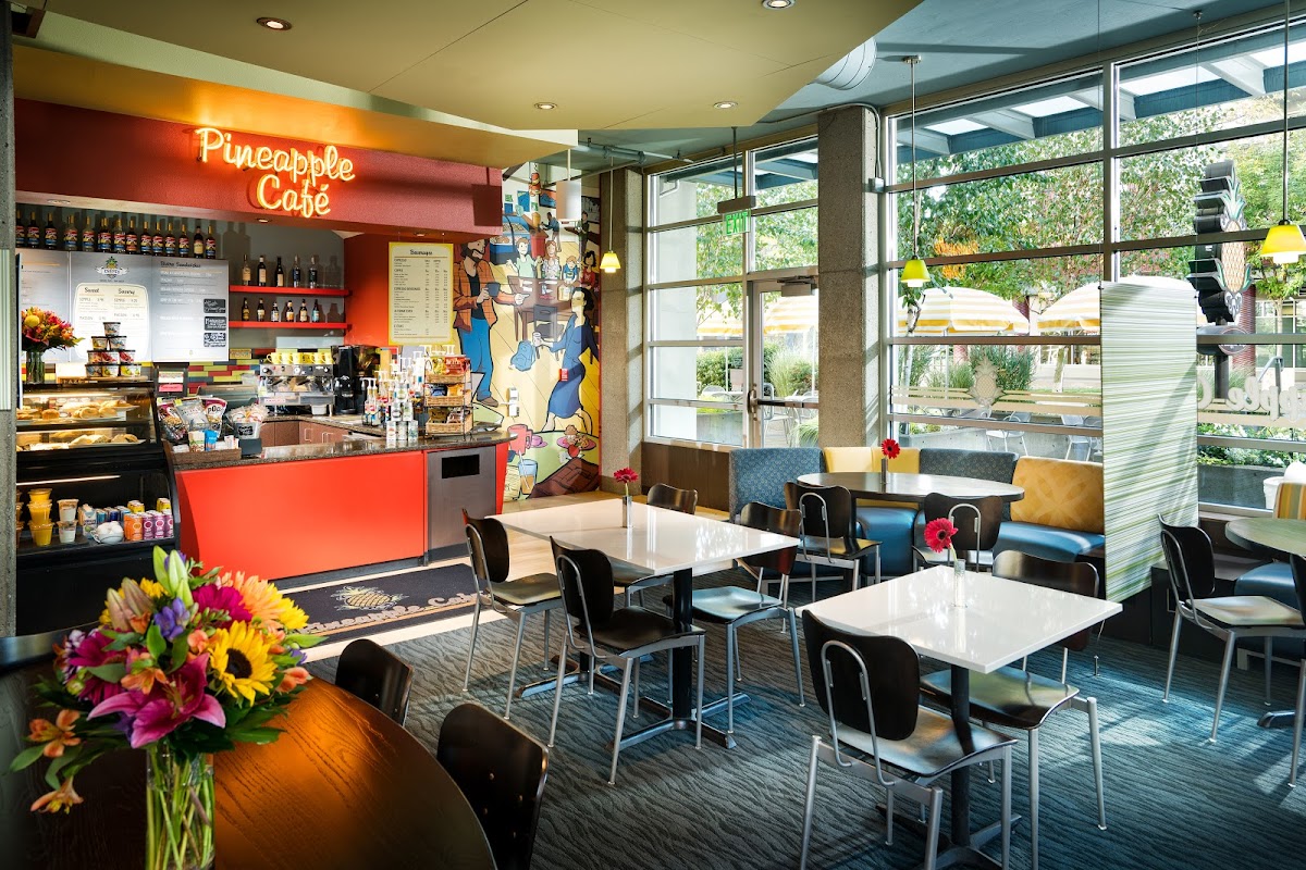 Pineapple Cafe