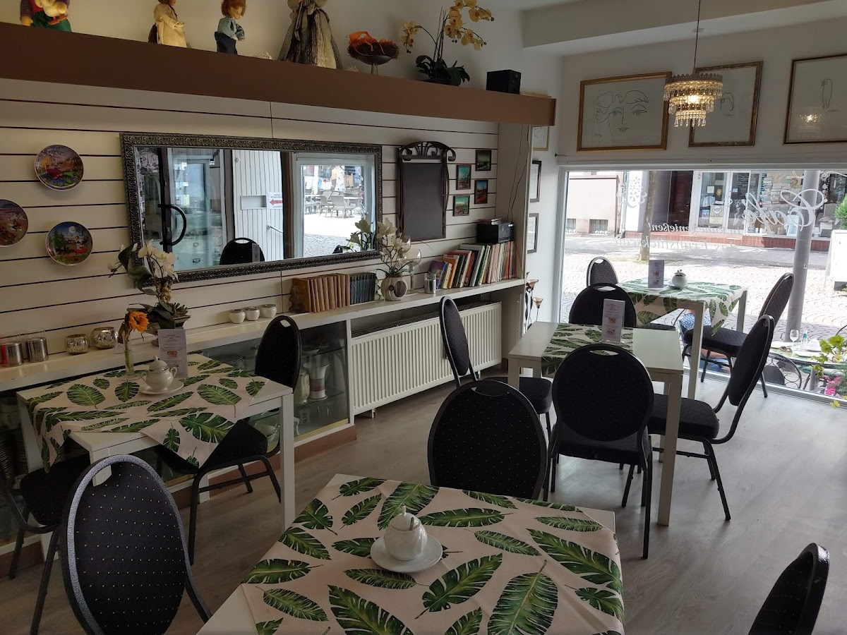 Webo's Cafe u. Bistro