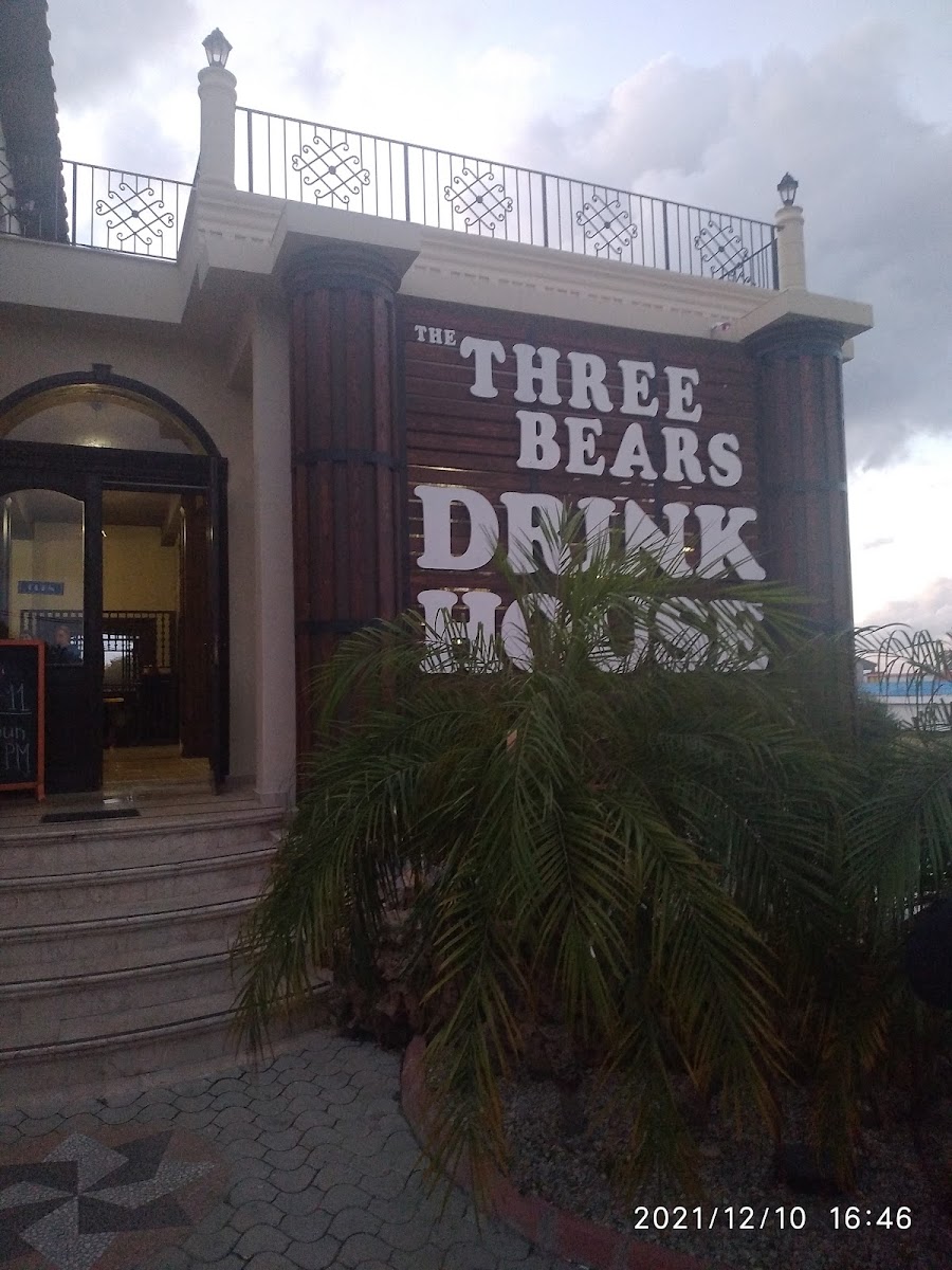 The Three Bears (Restaurant)