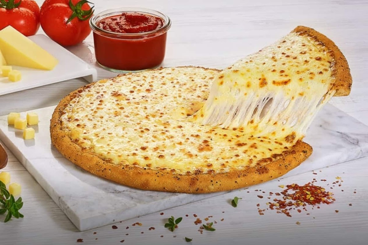 Forever Momo's Cafe - 3