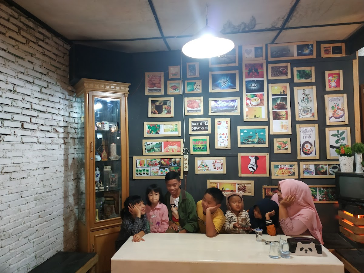 Cafe ULIS Maknyos - 6