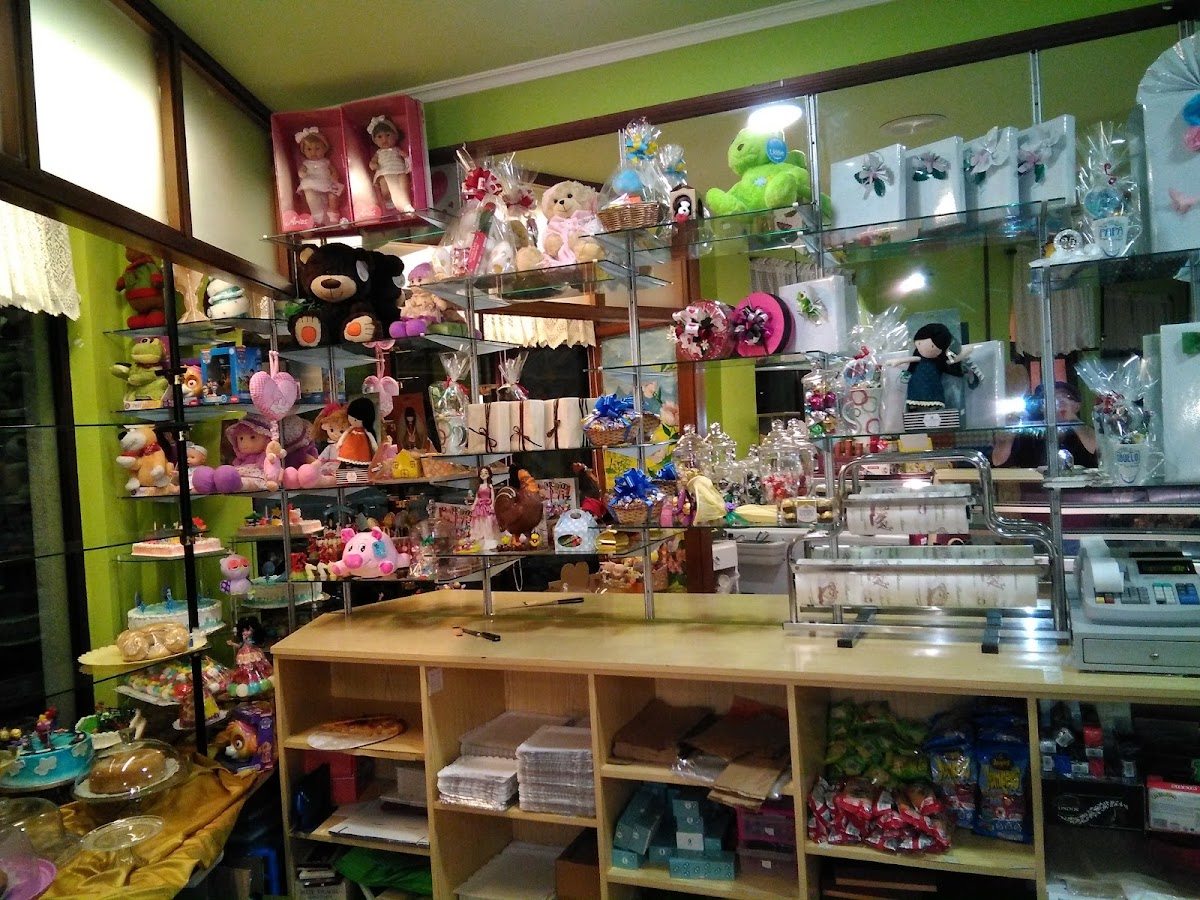 Pizzeria pasteleria Cafeteria Artesana Mari