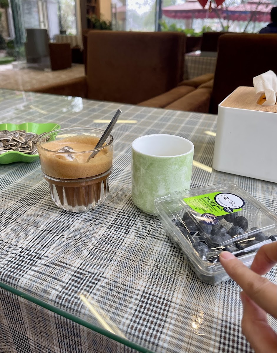 Zen Coffee & Bakery - 5