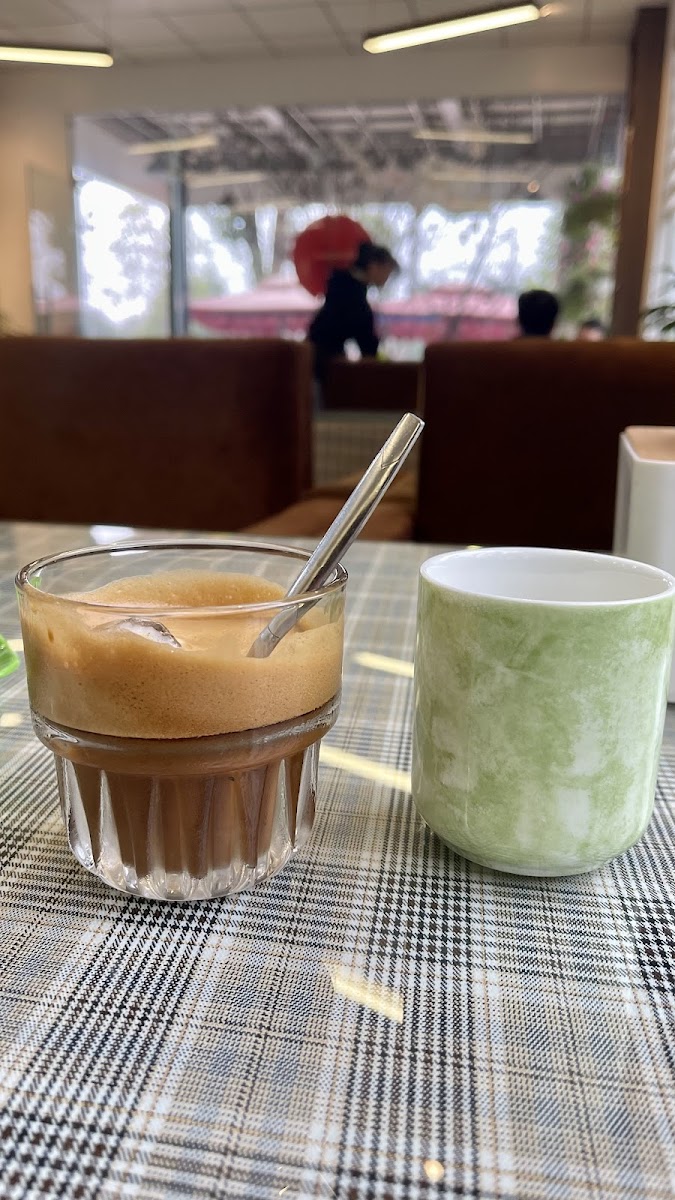 Zen Coffee & Bakery - 7