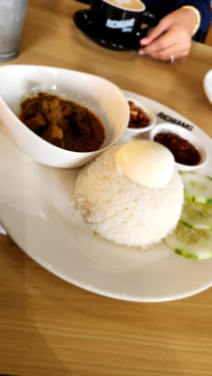 Richiamo Coffee Metrocity Kuching - 9