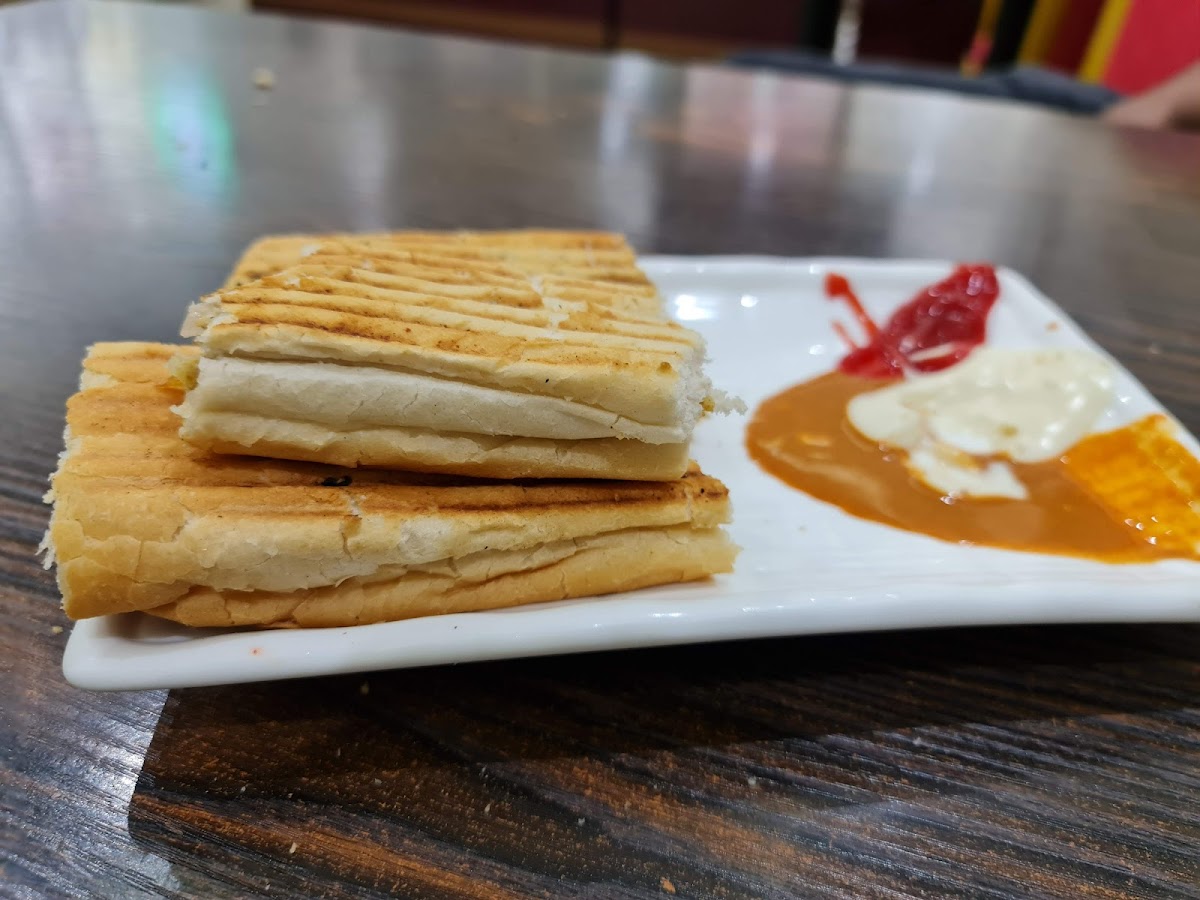 BUNNA HOUSE CENTRE VILLE - 2