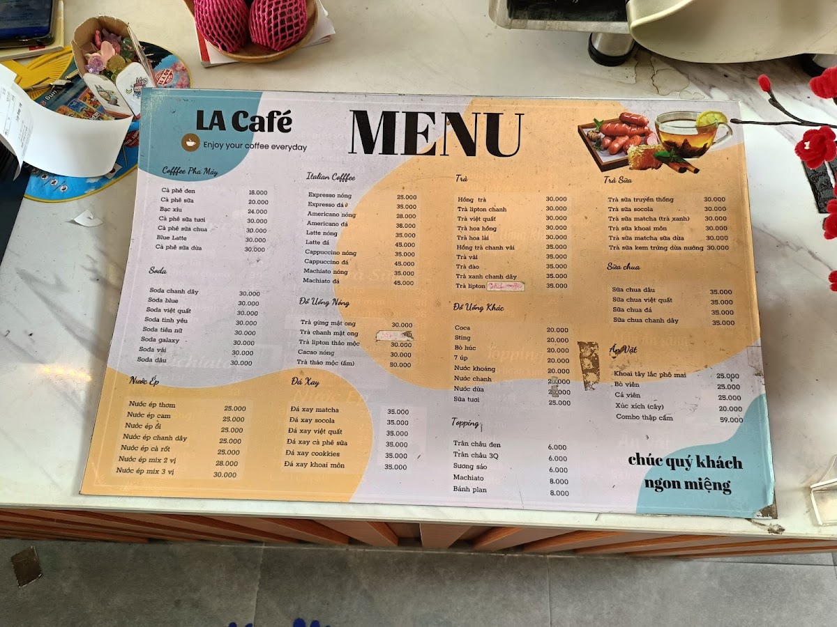 La Coffee and Chill Garden - 2