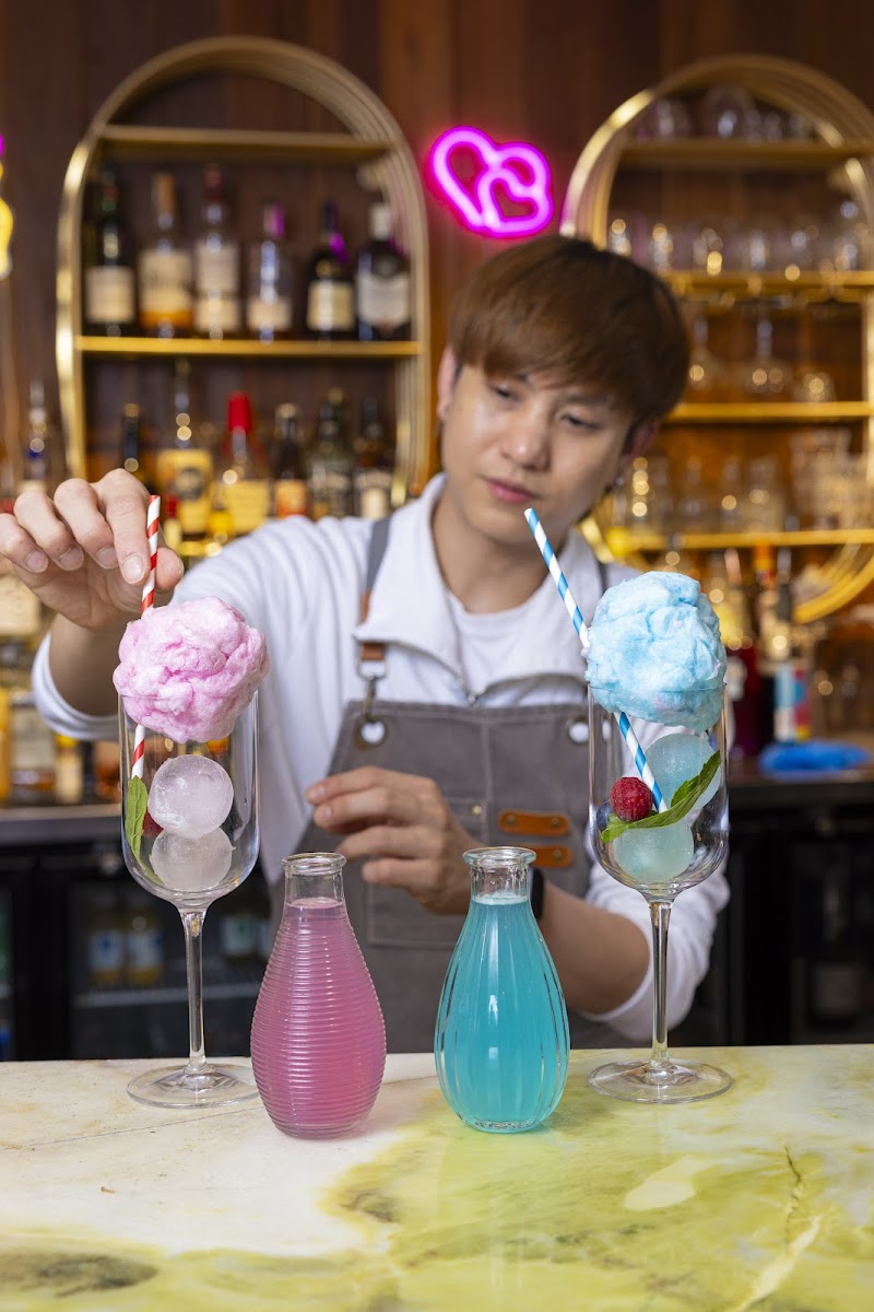 Loftus Lane Cafe Cocktail Bar - 3