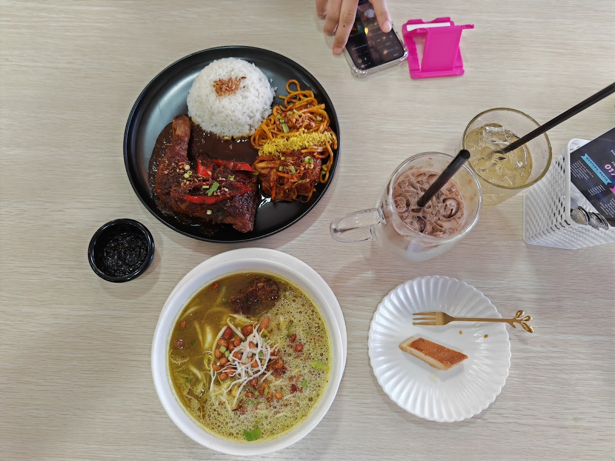 Do Eat Cafe Kuala Terengganu - 8