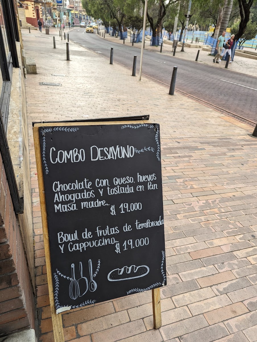 Bogotá Store Café - 2