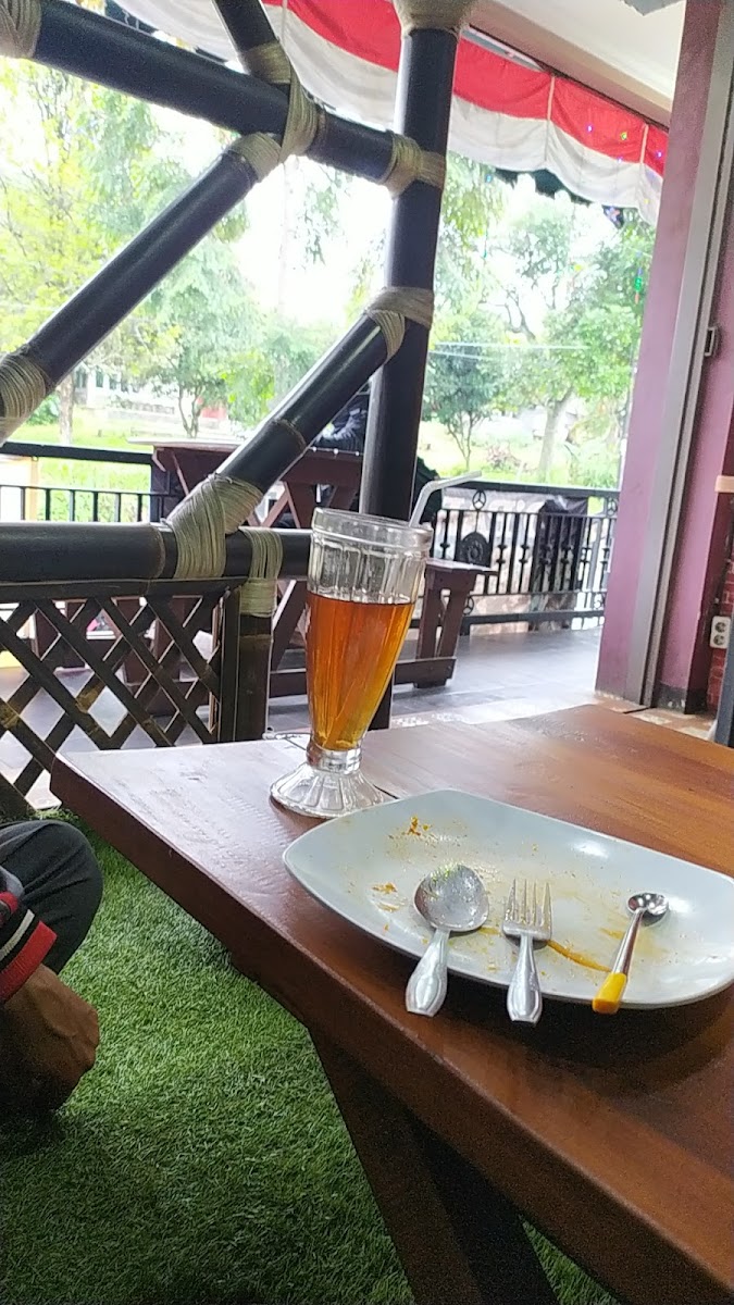 D paris Cafe Cimaung - 8